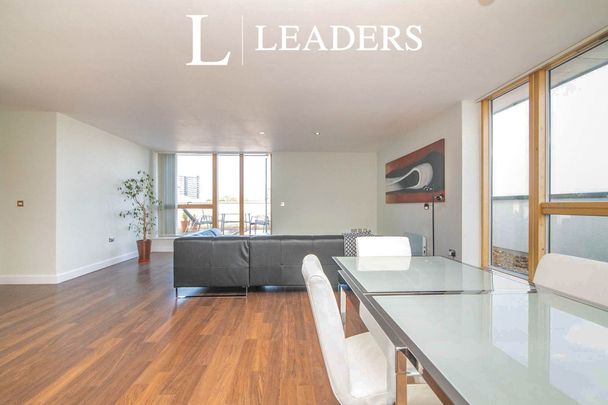 3 bedroom apartment to rent Penthouse, 40 Ryland, B16 - Photo 1