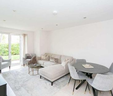 Eton House, Bushey, WD23 - Photo 2