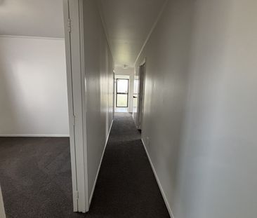 Unit 2, 25 Coombe Avenue, Otara, Auckland - Photo 5