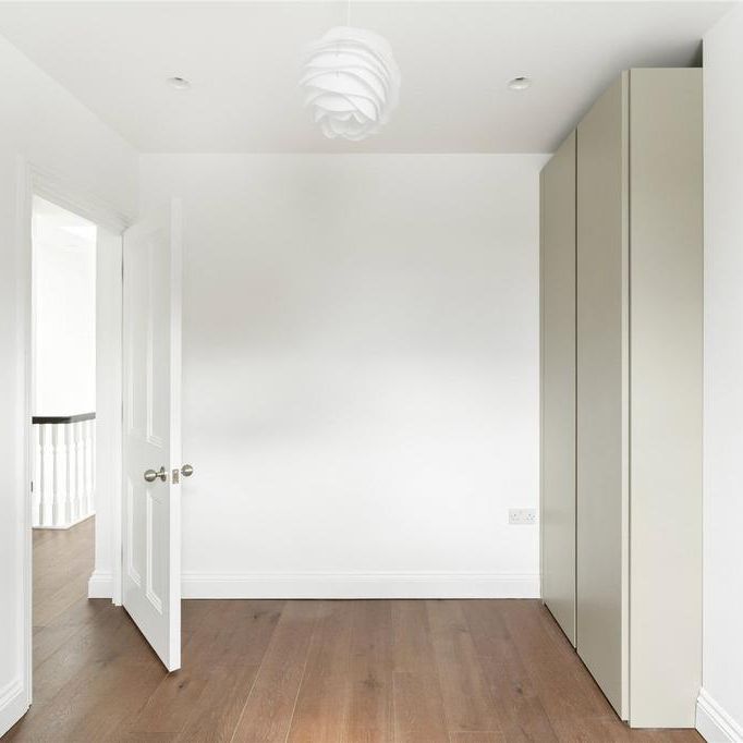 4 bedroom house to rent - Photo 1