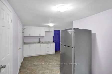 58 Avenue Street #Lower - Photo 5