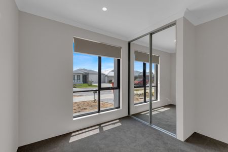 Three Bedroom Home Available for Lease in Baldivis - Photo 4