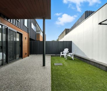 3 bedroom luxury townhouse on the city fringe of Launceston. - Photo 1