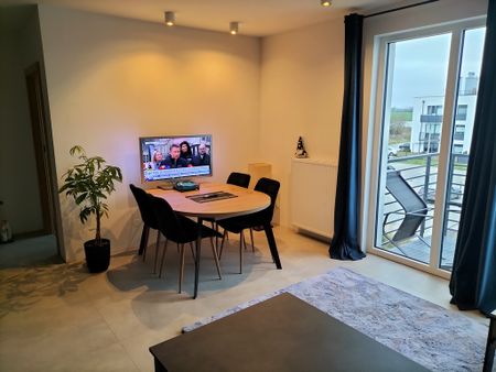 Polecamy na wynajem piękny i duży apartament - Photo 2