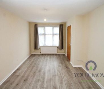 2 bedroom semi-detached house to rent - Photo 2