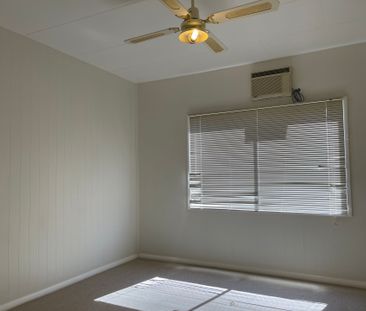 North Location - Three Bedrooms - Photo 6