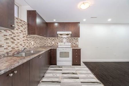 For Lease - 5 Alamosa Court Unit# Basement, Brampton, Ontario - Photo 3