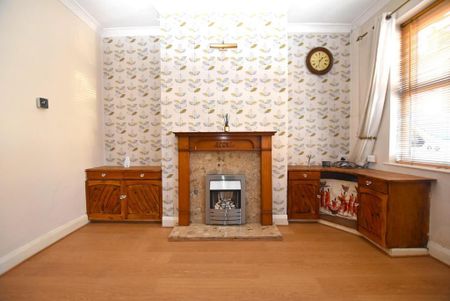 2 bedroom terraced house to rent - Photo 3