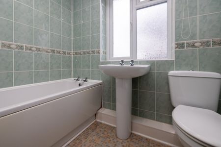 Barnby Dun Road, Doncaster, DN2 - Photo 3