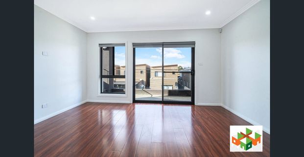 Ready to Move In ! - Photo 1