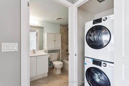 For Lease - 7 North Park Road Unit# 1202, Vaughan, Ontario - Photo 4