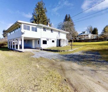 Two-bedroom & Den (Powell River) - Photo 2