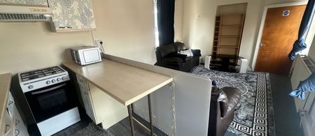 25 Mundy Place, Cathays, Cardiff, CF24 4DY - Photo 4