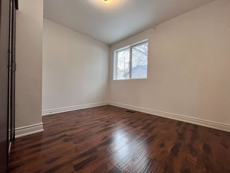 For Lease - 195 Taylor Mills Drive Unit# UPPER, Richmond Hill, Ontario - Photo 3
