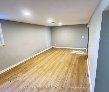 2048 Edinburgh Drive #Lower - Photo 1