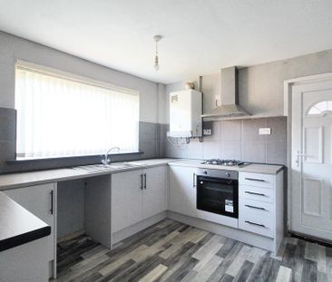 2 bedroom semi-detached house to rent - Photo 2