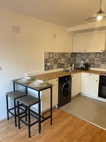 Carrer dAlcanyís, Valencia, Valencian Community 46019 - Photo 2