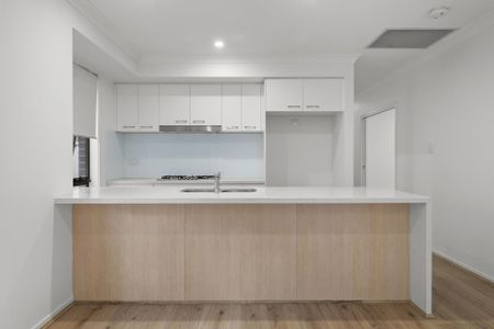 Apply Now - Century 21 | the Paramount Group - Photo 4