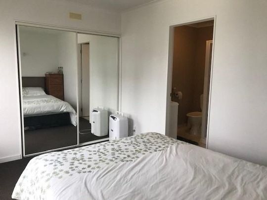 Sunny Central furnished partment with awesome view - Photo 1