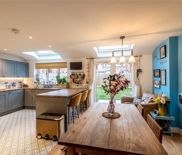 4 Bedroom House To Rent - Photo 2