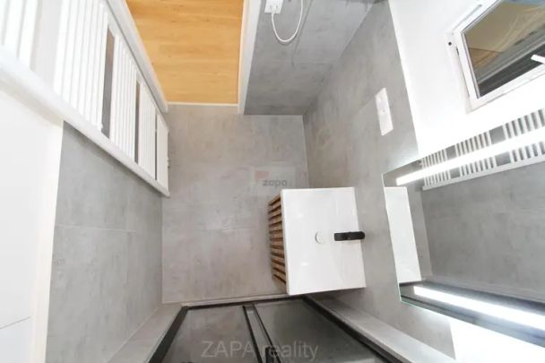 Pronájem světlého bytu 3+kk 62 m - Fotografie 1