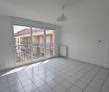 Location Appartement 3 pièces 63m² FECAMP 76400 - Photo 3