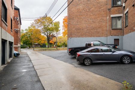 Appartement à louer - Photo 2