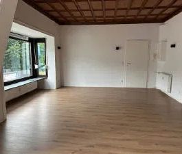 Moderne 4,5 Zimmerwohnung in zentraler Wohnlage zwischen Engelskirc... - Foto 1