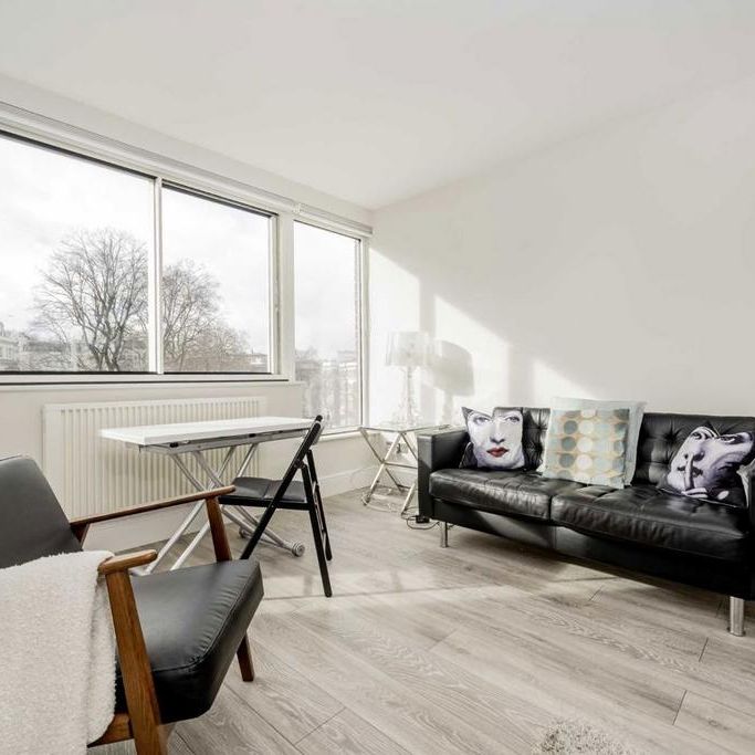 Studio to rent - Photo 1