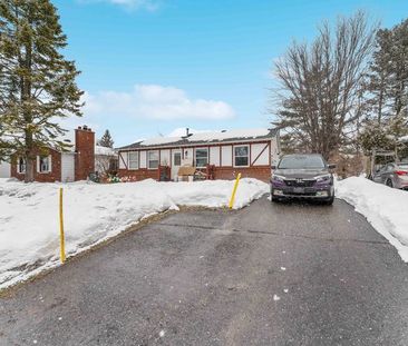 20 Dundegan Dr. #B: 2 Bedroom Apartment (Kanata, Ottawa) | 20 Dunde... - Photo 1