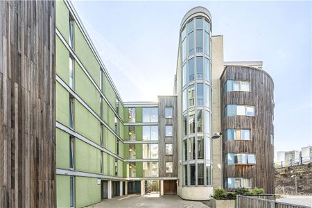 Wharf Lane, London, E14 7HW - Photo 3