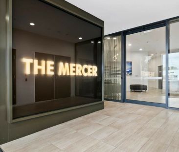 Fully Furnished Apartment in the Heart of Geelong - Photo 1