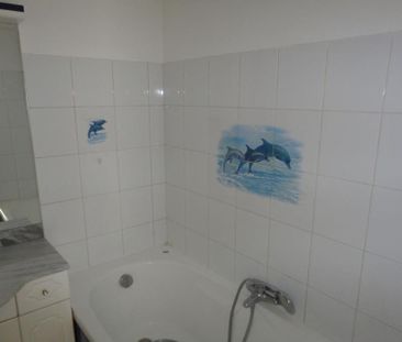 Location Appartement 1 pièce 33m² CARNOUX EN PROVENCE 13470 - Photo 3