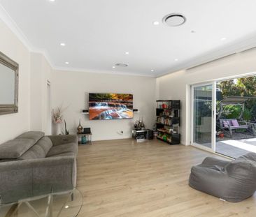 12 Merinda Street, Lane Cove, NSW 2066 - Photo 5