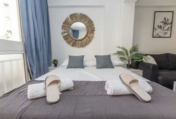 Calle Lozano de Torres, Málaga, Andalusia 29013