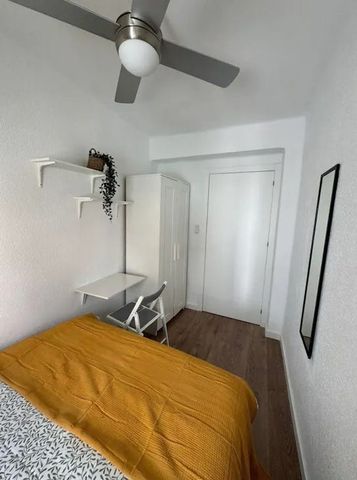 Carrer del Cardenal Benlloch, Valencia, Valencian Community 46920 - Photo 3