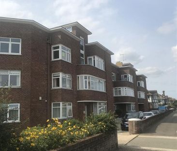 Gloucester Court George V Avenue West Worthing - Photo 1