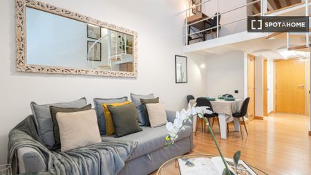 madrid, Community of Madrid 28012 - Photo 3