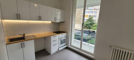 Location Appartement 2 pièces 41m² ISSY LES MOULINEAUX 92130 - Photo 4