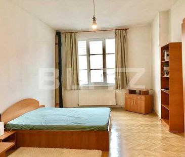 Apartament cu 3 camere, 90 mp, zona UMF - Photo 2