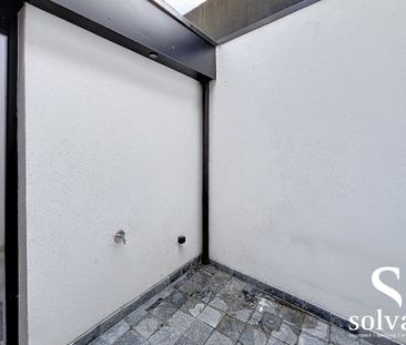 Gerenoveerde woning met 3 slaapkamers in Drongen met kwalitatieve a... - Photo 5