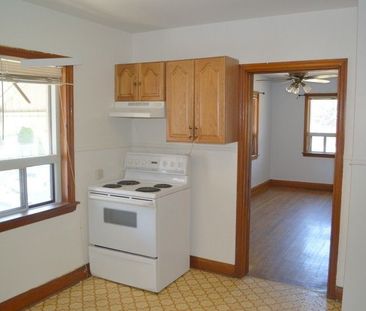 For Lease - 92 King Street, Mississauga, Ontario - Photo 6