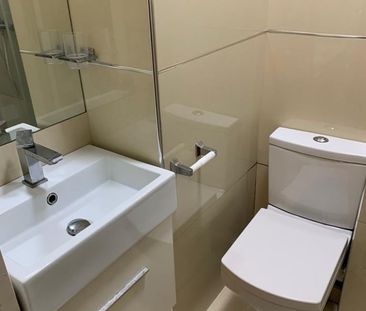 1 Bed Flat, Whipps Cross Road, E11 - Photo 4