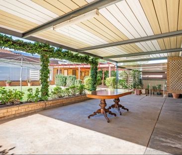 Salisbury East - Photo 2