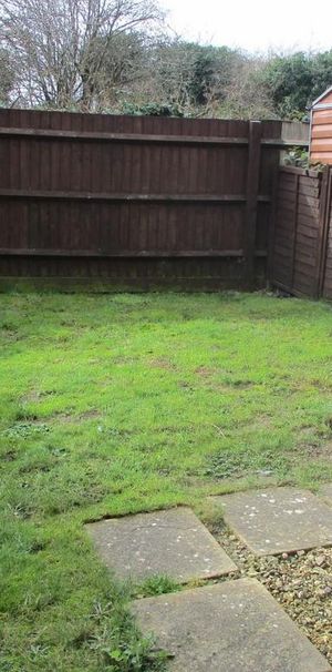 3 bedroom townhouse to rent - Photo 2