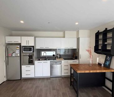 Modern & Stylish Living in the Heart of Hobsonville Point - Photo 4