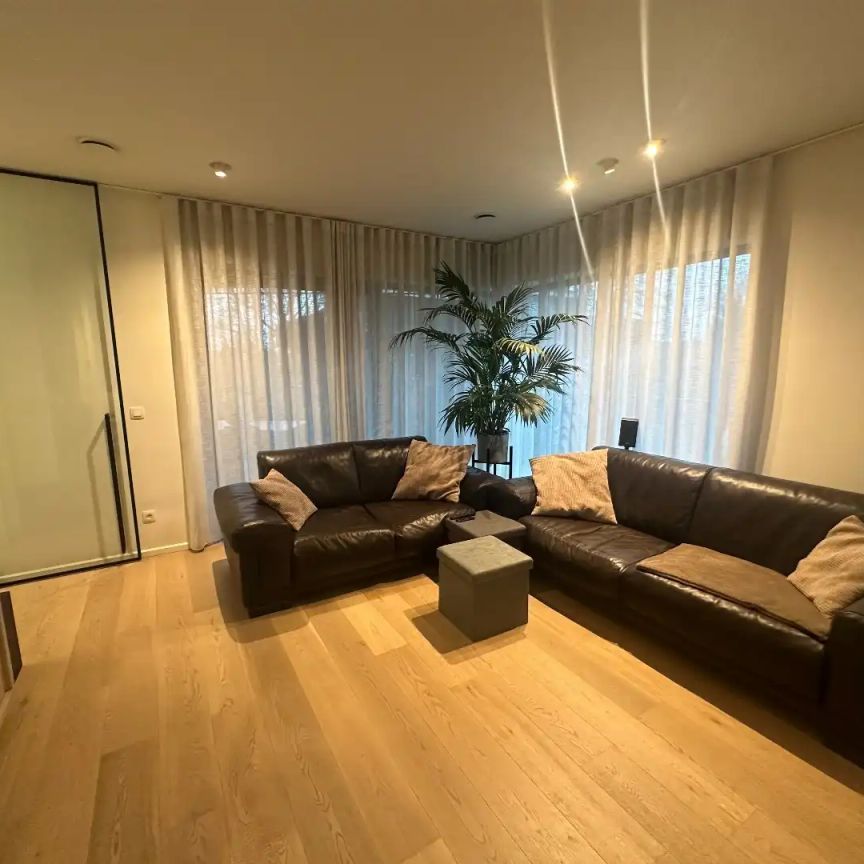 Appartement met staanplaats in parktuin! - Photo 1