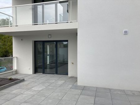 Location Appartement 3 pièces 63m² CAEN 14000 - Photo 2