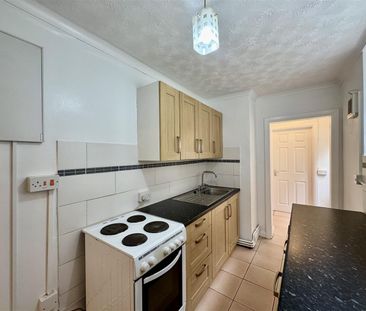 St. James Road, Bexhill-On-Sea, TN40 2DF - Photo 3