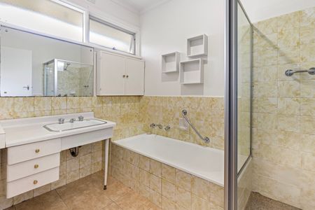 2/557 Balcombe Road, Black Rock VIC 3193 - Apartment For Rent | Domain - Photo 5